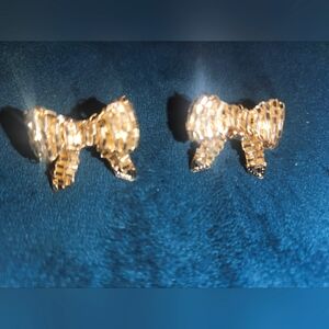 Bow EARRINGS-GOLD